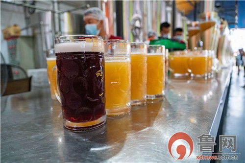 醉 鮮爽 醉 狂歡 第31屆青島國(guó)際啤酒節(jié)青西金啤大篷等你來(lái)嗨